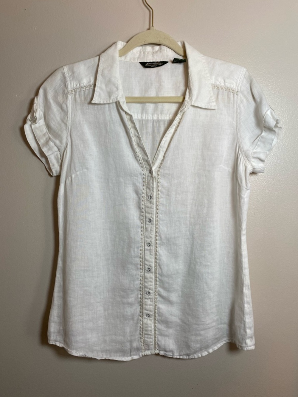 Eddie Bauer White 100% Linen Short-Sleeve Button-Front V Neck Top Medium VGUC